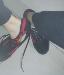 My shoes and socks 5bbbeb91e8958.jpg