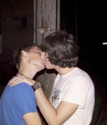 First Kiss 576ae96560819.jpg