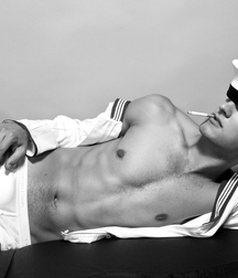 Shirtless Models 579421b4e4ca9.jpg