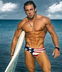 Surfers 579e5633afa4b.jpg