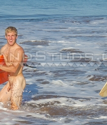 Surfers 579e564be273d.jpg