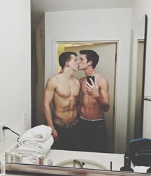 In Love 57ad44d90021c.jpg