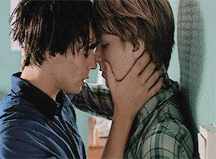 Kiss Me Now 57ef537e9dad7.gif