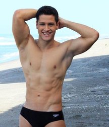 Beauty in Speedos 57f5c7c44654f.jpg