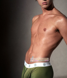 Shirtless & Hot 5b9444435874d.jpg