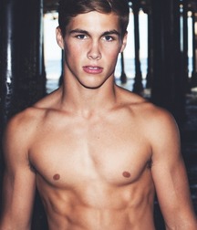 Shirtless & Hot 5b94446928852.jpg