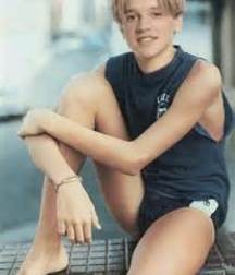 Sporty Boys 5ba31c0021a43.jpg