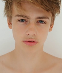 Autumn Boys 5bac13e0c04ad.jpg