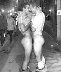 Daddy's Boys 5bafe73bd6701.jpg