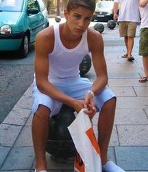 Boyfriends 5bb69431c9a61.jpg