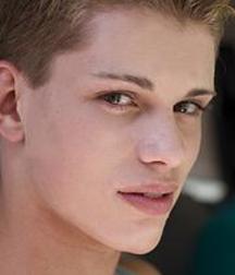 Boys Boys 5bbd21634e14c.jpg