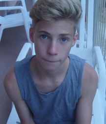 Boys Boys 5bbd21c1ecfad.jpg