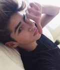 Boys in Profile 5bc52e34401fa.jpg