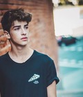 Boys in Profile 5bc52e5425f89.jpg