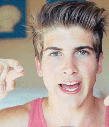 Gift Boys 5be795cb404e1.gif