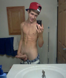 Mirror Boys 5bf2089ab5f5c.jpg