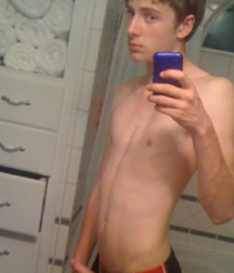 Mirror Boys 5bf208be9d52d.png