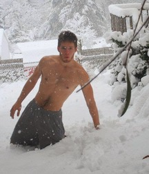 Winter Boys 5bf7715c3ee2f.jpg