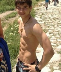 Street Boys 2 5c00585b548d5.jpg