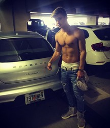 Street Boys 3 5c01bbdd8a74d.jpg