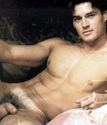 Eastern Boys 5c3d54aeeebc2.jpg