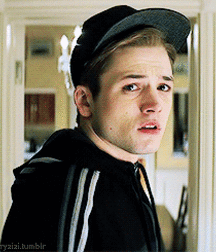 Taron Egerton 5cda166018805.gif