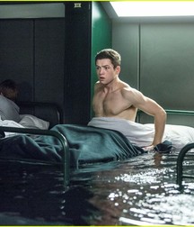 Taron Egerton 5cda1667796ee.jpg