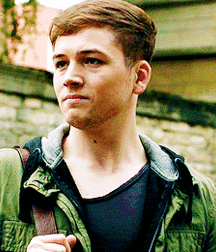 Taron Egerton 5cda1684502da.gif