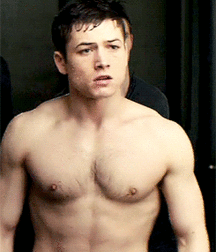 Taron Egerton 5cda168c90870.gif
