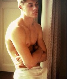 Fun Boyz 5d26901d011d6.jpg