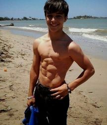 6 Pack Boys 5d54ad5eb2a06.jpg