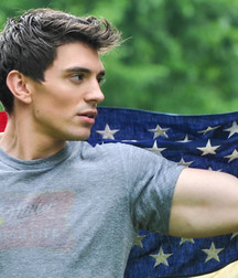 Steve Grand 5d69bd0787628.jpg