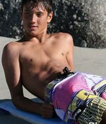 Leisure Boys 5d90088478905.jpg
