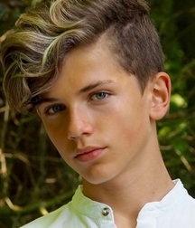 Wonder Boys Twink Tube 611b61358fe51.jpg