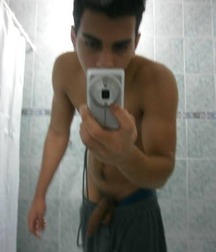 SELFIE BOY 56e1f353849e7.jpg