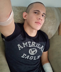 SELFIE BOY3 56e3ff65be1e3.jpg