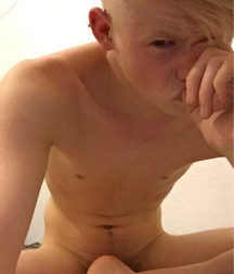 BLOND BOYS 1 56e9458422e67.jpg