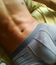 SEXY BOYS 56f054708241c.jpg