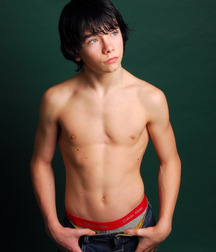 TWO CUTE BOYS 5701041df3b02.jpg