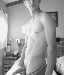 SEXY BOYS 23 570ace6d6f5b1.jpg
