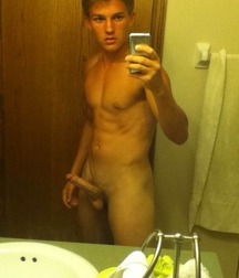 HOT BOYS II 570e0ff449191.jpg