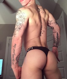 THONGS 571f2755ad3df.jpg