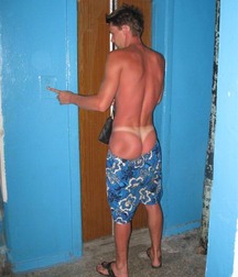 THONGS 571f27618059e.jpg