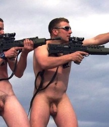 HOT BOYS XIII 5723c77bb5c9c.jpg