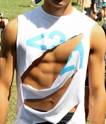 SEXY BOYS 32 57267f0c12309.jpg
