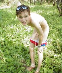 Ilusha sexy boy in nature 572f9e919cb07.jpg