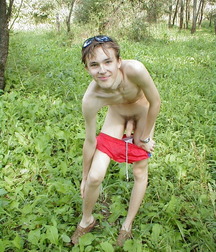 Ilusha sexy boy in nature 572f9e969067b.jpg