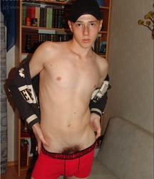 NIKITA GOOD LOOKING BOY 5730e010026f8.jpg