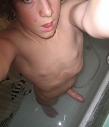 LK- BOYS 23 SANDY BATH 584a8c49b816e.jpg