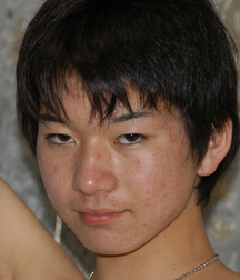 LK- BOYS 25 HIROHITO 584aa2757e43e.jpg